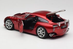 TVR Sagaris Rojo Revell 1:18 08816 Metal - imagen 5 de 8