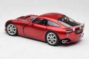 TVR Sagaris Rojo Revell 1:18 08816 Metal - imagen 7 de 8