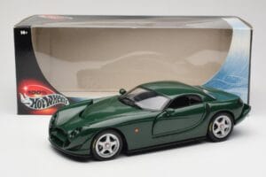 TVR Speed 12 Verde Oscuro Hot Wheels 1:18 50429 Metal - imagen 8 de 8