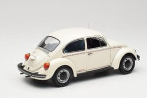Volkswagen 1200 Jeans Bug Blanco Minichamps 1:18 150057101 Metal - imagen 3 de 8