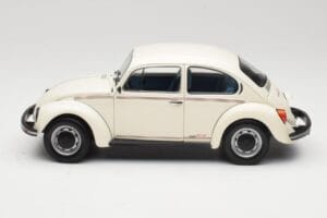 Volkswagen 1200 Jeans Bug Blanco Minichamps 1:18 150057101 Metal - imagen 4 de 8