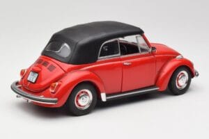 Volkswagen 1302 LS Cabriolet Rojo Revell 1:18 08470 Metal - imagen 3 de 8