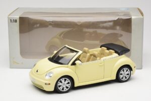 Volkswagen Beetle Descapotable Amarillo Gate 1:18 VW24108 Metal - imagen 8 de 8