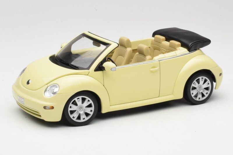 Volkswagen Beetle Descapotable Amarillo Gate 1:18 VW24108 Metal
