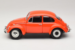 Volkswagen Beetle Naranja Gremlins Movie Greenlight 1:18 12985 Metal - imagen 4 de 8