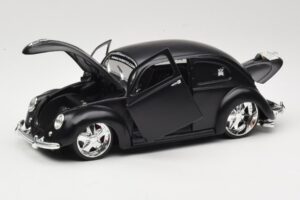 Volkswagen Beetle Type 1 Negro Maisto 1:18 31018 Metal - imagen 2 de 8