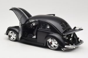 Volkswagen Beetle Type 1 Negro Maisto 1:18 31018 Metal - imagen 5 de 8