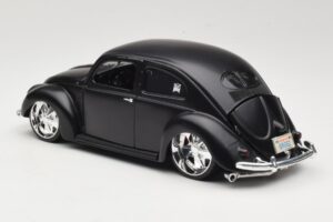 Volkswagen Beetle Type 1 Negro Maisto 1:18 31018 Metal - imagen 7 de 8