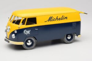 Volkswagen T1 Combi Michelin Negro & Amarillo Solido 1:18 9406 Metal - imagen 2 de 8