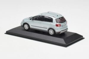 Volkswagen Cross Golf Mk5 Plateado Minichamps 1:43 GOLF003 Metal - imagen 3 de 4