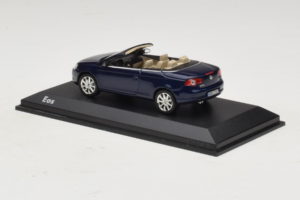 Volkswagen Eos Descapotable Azul Minichamps 1:43 1F0099300D5Q Metal - imagen 3 de 5