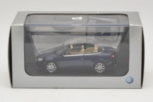 Volkswagen Eos Descapotable Azul Minichamps 1:43 1F0099300D5Q Metal - imagen 5 de 5