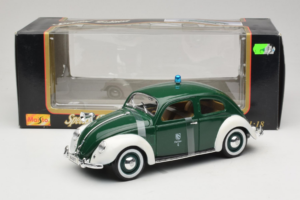 Volkswagen Export Sedan Police Maisto 1:18 56004 Metal - imagen 6 de 6