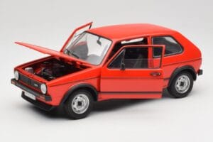 Volkswagen Golf GTI Mk1 Rojo Solido 1:18 8166 Metal - imagen 2 de 8