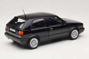 Volkswagen Golf GTI Mk2 Negro Norev 1:18 188444 Metal - imagen 3 de 8