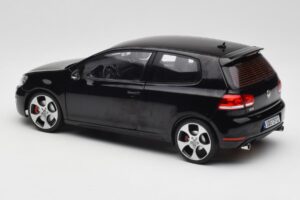 Volkswagen Golf GTI Mk6 Negro Norev 1:18 188502 Metal - imagen 7 de 8