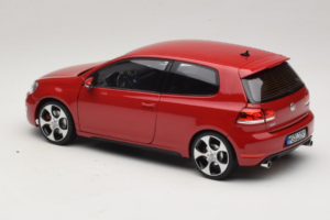 Volkswagen Golf GTI Mk6 Tornado Red Norev 1:18 188504 Metal - imagen 4 de 8