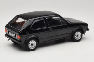 Volkswagen Golf Mk1 GTI Negro Norev 1:18 188487 Metal - imagen 3 de 8