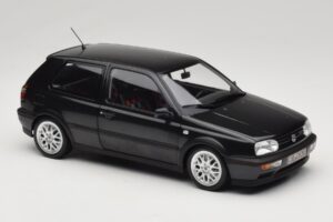 Volkswagen Golf Mk3 GTI Black Metallic Norev 1:18 188415 Metal - imagen 6 de 8