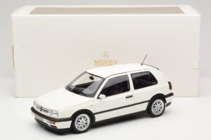 Volkswagen Golf Mk3 GTI Candy White Norev 1:18 188508 Metal - imagen 8 de 8