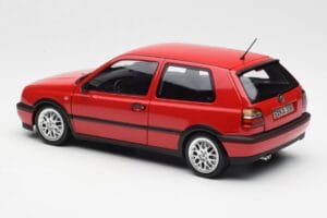 Volkswagen Golf Mk3 GTI Flash Red Norev 1:18 188418 Metal - imagen 7 de 8