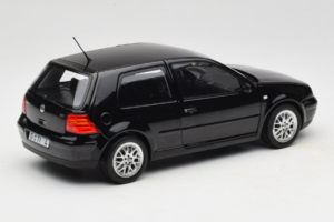 Volkswagen Golf GTI Mk4 Negro Norev 1:18 188574 Metal - imagen 3 de 8