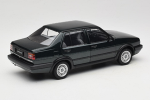 Volkswagen Jetta Mk3 CL Negro Icartime 1:18 JETTA001 Metal - imagen 3 de 8