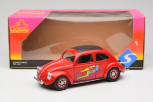 Volkswagen Escarabajo Rojo Solido 1:18 8306 Metal - imagen 8 de 8
