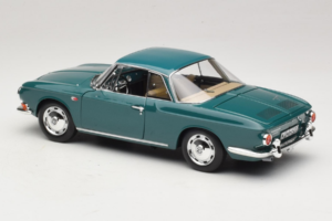 Volkswagen Karmann Ghia 1500 Verde Norev 1:18 188648 Metal - imagen 4 de 8