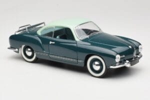 Volkswagen Karmann Ghia Azul Solido 1:18 8061 Metal - imagen 6 de 8