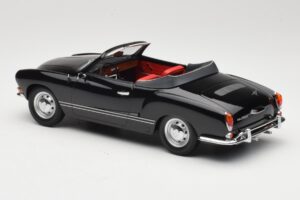 Volkswagen Karmann Ghia Descapotable Negro Minichamps 1:18 155054031 Metal - imagen 5 de 6