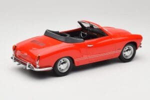 Volkswagen Karmann Ghia Descapotable Rojo Minichamps 1:18 155054030 Metal - imagen 2 de 6