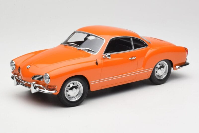 Volkswagen Karmann Ghia Naranja Minichamps 1:18 155054020 Metal