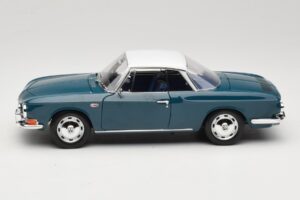 Volkswagen Karmann Ghia Type 34 1500 Sea Blue Norev 1:18 188646 Metal - imagen 4 de 8