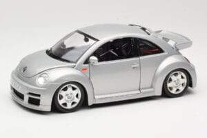 Volkswagen New Beetle RSi Plata Bburago 1:18 3306 Metal