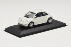 Volkswagen New Beetle Blanco Minichamps 1:43 430058005 Metal - imagen 2 de 4