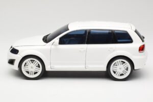 Volkswagen P24 By Parotech Blanco Norev 1:18 188464 Metal - imagen 4 de 8