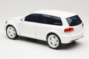 Volkswagen P24 By Parotech Blanco Norev 1:18 188464 Metal - imagen 7 de 8
