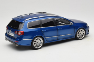 Volkswagen Passat B6 R36 Variant Azul NZG 1:18 KF044 Metal - imagen 4 de 9