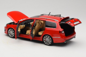 Volkswagen Passat B6 R36 Variant Rojo NZG 1:18 KF044-5 Metal - imagen 5 de 8