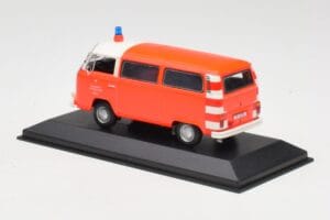 Volkswagen T2 Bus Bomberos Frankfurt Minichamps 1:43 400053091-R Metal - imagen 3 de 4