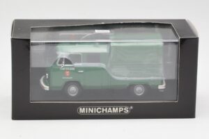 Volkswagen T2b Doble Cabina Plataforma Stadt Solberg Minichamps 1:43 400053261 Metal - imagen 4 de 4