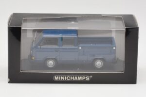 Volkswagen T3 Doble Cabina Plataforma Azul Minichamps 1:43 400055260 Metal - imagen 4 de 4