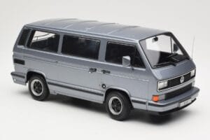 Volkswagen T3 Porsche B32 Minibus Azul KK-Scale 1:18 KKDC180221 Metal - imagen 4 de 6