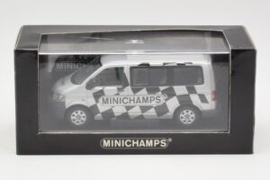 Volkswagen T5 Bus Minichamps Edition Minichamps 1:43 400052202 Metal - imagen 4 de 4