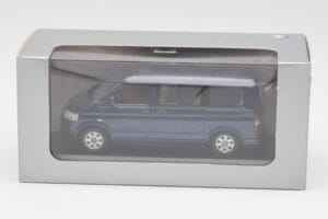Volkswagen T5 Bus Shadow Blue Minichamps 1:43 842902102 Metal - imagen 4 de 4