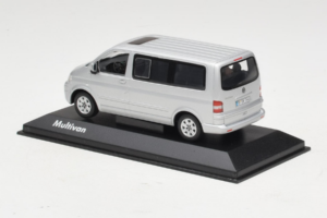 Volkswagen T5 Bus Plata Minichamps 1:43 T5003 Metal - imagen 3 de 4