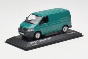 Volkswagen T5 Transporter Verde Minichamps 1:43 400052261 Metal - imagen 2 de 4