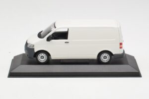 Volkswagen T5 Transporter Blanco Minichamps 1:43 T5002-B Metal