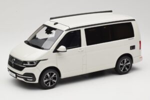 Volkswagen T6.1 California Ocean Candy White Otto 1:18 OT488 Resina